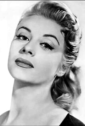 actor Mara Berni large photo