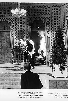 actor Mike Johnson large photo