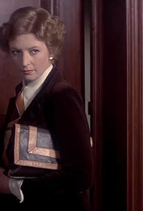 actor April Walker large photo