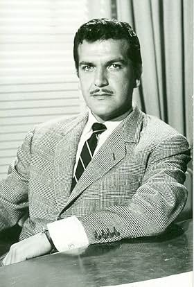 actor Raúl Meraz large photo