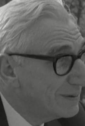 actor Cesare Musatti large photo