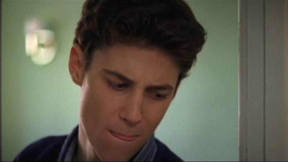 actor Linda Wahl large photo