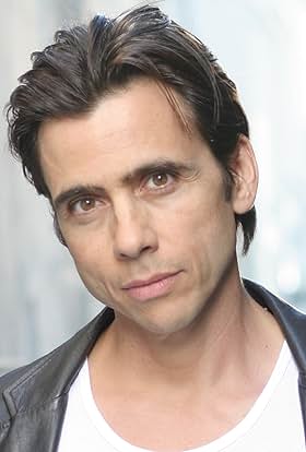 actor Joe Tabb large photo