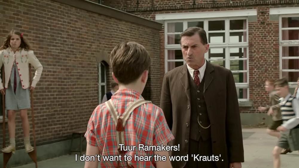 actor Juul Vrijdag large photo