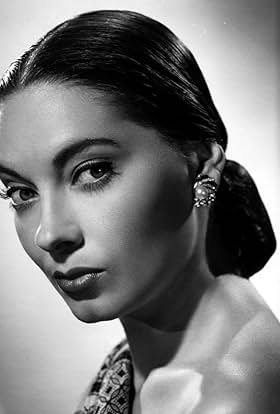 actor Elizabeth Threatt large photo