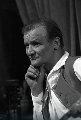 actor Marian Lacz large photo