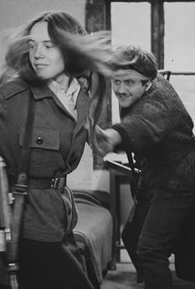 actor Elena Mirtchofska large photo