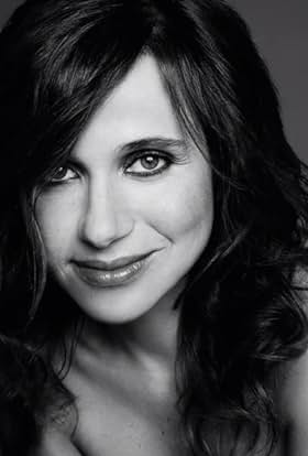 actor Dalila Carmo large photo