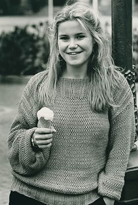 actor Maria Johansson large photo