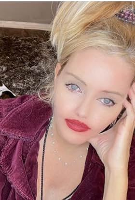 actor Kirsten Maryott large photo