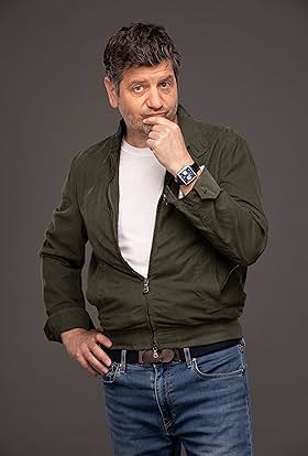 actor Fabio De Luigi large photo