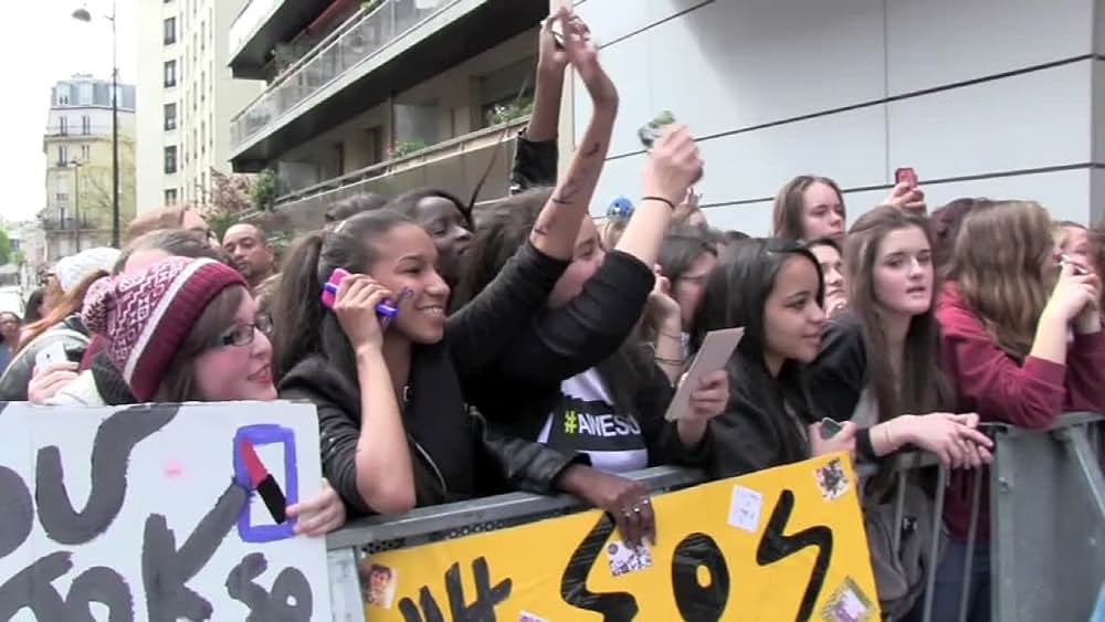 actor Lee Brennan large photo