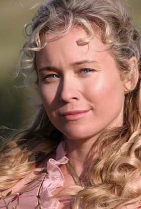 actor Krisinda Cain large photo