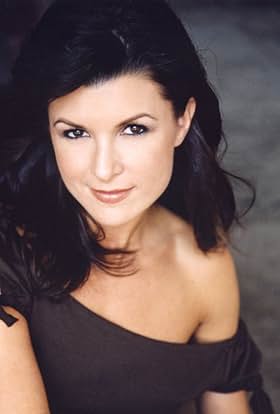 actor Shea Curry large photo