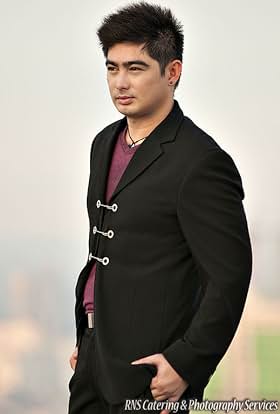 actor Danilo Barrios large photo