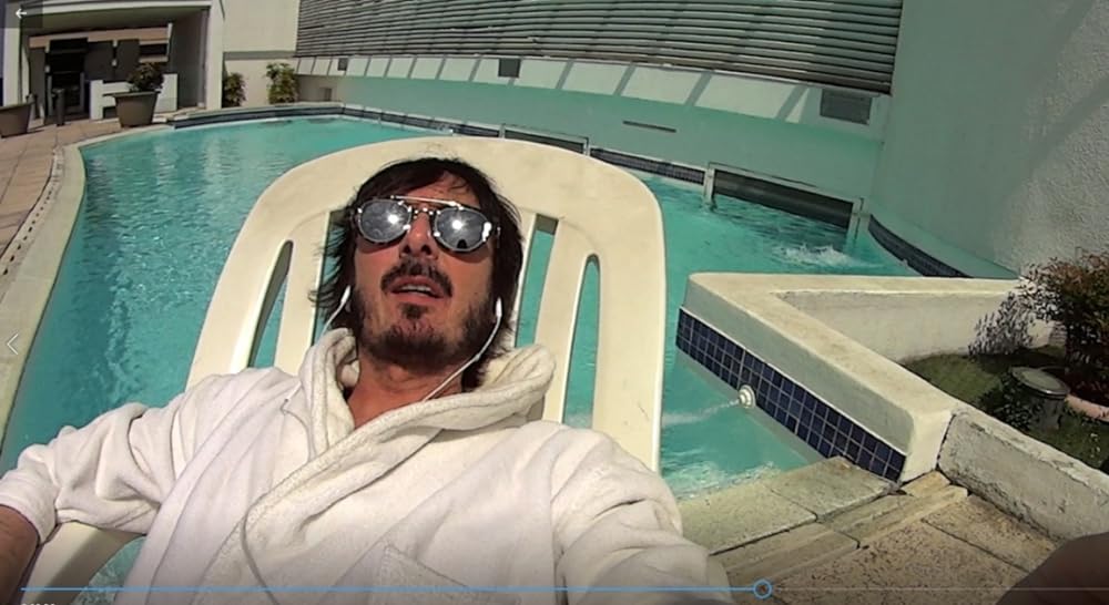 actor Andrés Gómez large photo