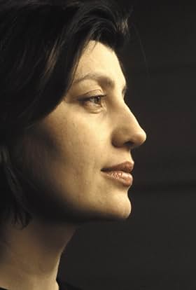 actor Nieve de Medina large photo