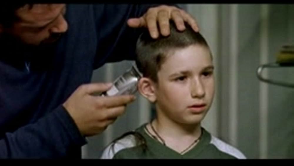 actor Mario Arias large photo