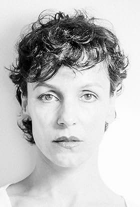 actor Carla Maciel large photo