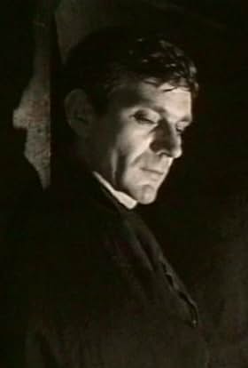 actor Viktor Plyut large photo