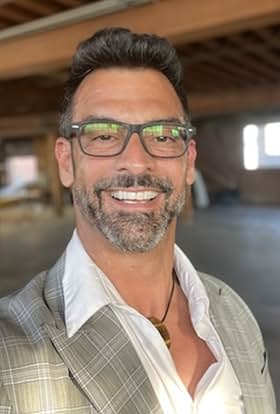 actor Spero Stamboulis large photo