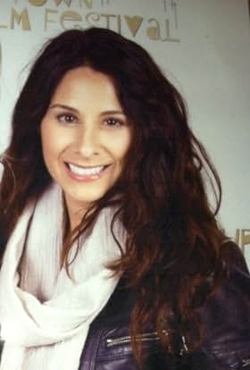 actor Jessica Golden large photo