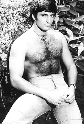 actor Tony Bravo large photo