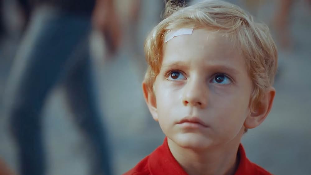 actor Nazan Kesal large photo