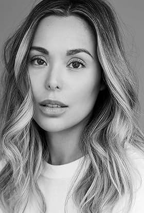 actor Nancy Castiglione large photo