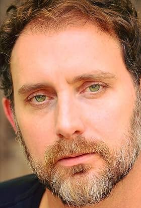 actor Tim Cummings large photo