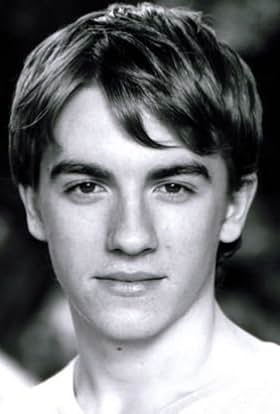 actor Steven Webb large photo