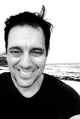 actor Lee Perry large photo