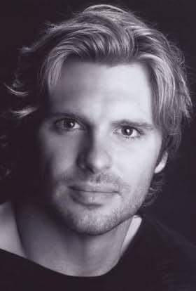 actor Greg Joelson large photo