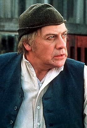 actor Pierre Lebeau large photo