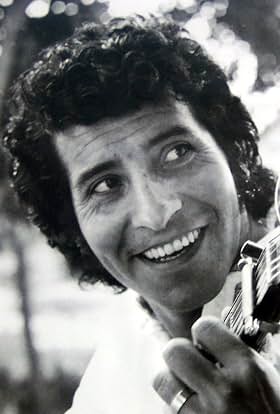 actor Víctor Jara large photo