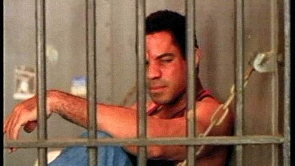 actor Ashley Tucker large photo