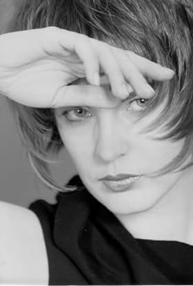 actor Manuela Harabor large photo