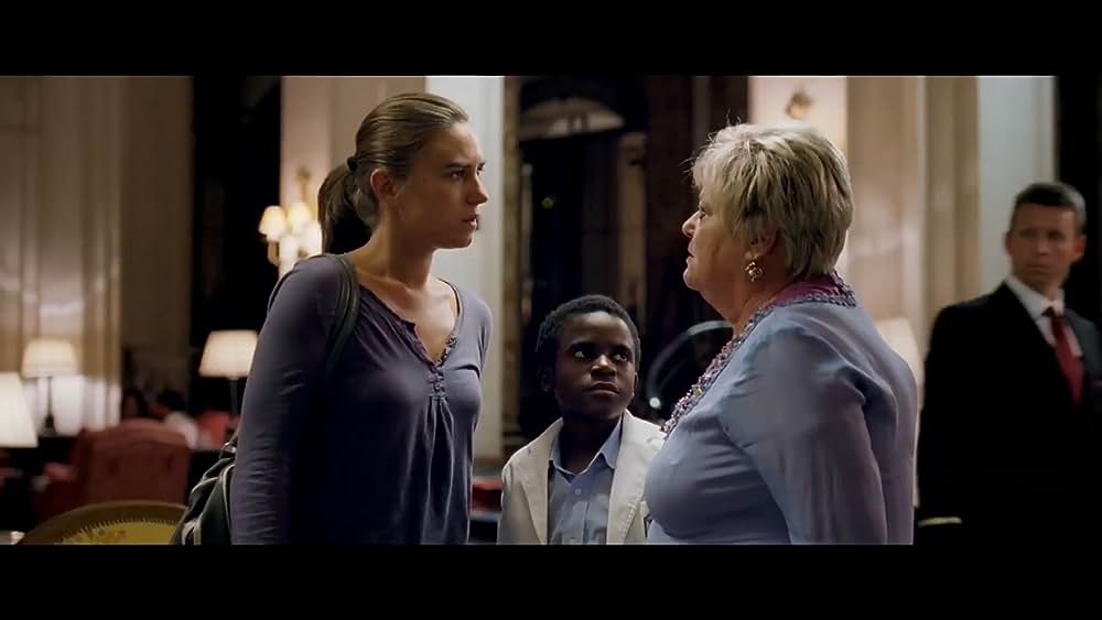 actor Sara de Roo large photo