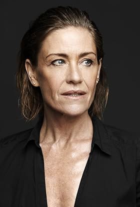 actor Marina Bouras large photo