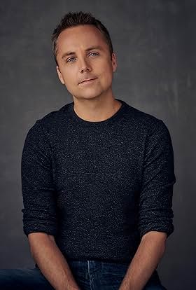 actor Gavin Heffernan large photo