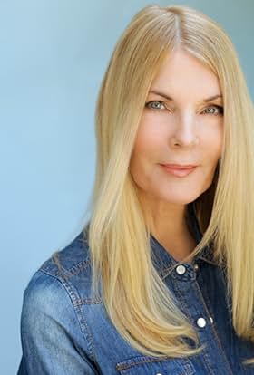 actor Suzanne Von Schaack large photo