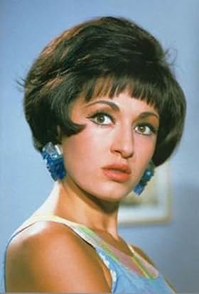 actor Martha Karagianni large photo