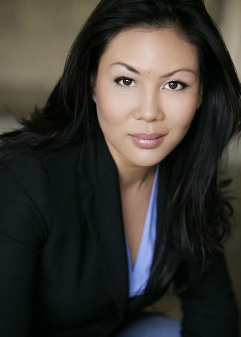 actor Maila Damian large photo