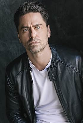 actor Paul Dzenkiw large photo