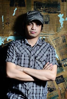 actor Lester Llansang large photo