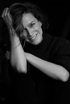 actor Margarida Vila-Nova large photo