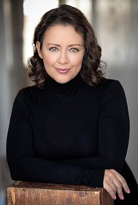 actor Ana Sofia Pomales large photo