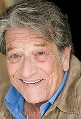 actor Michael Kagan large photo