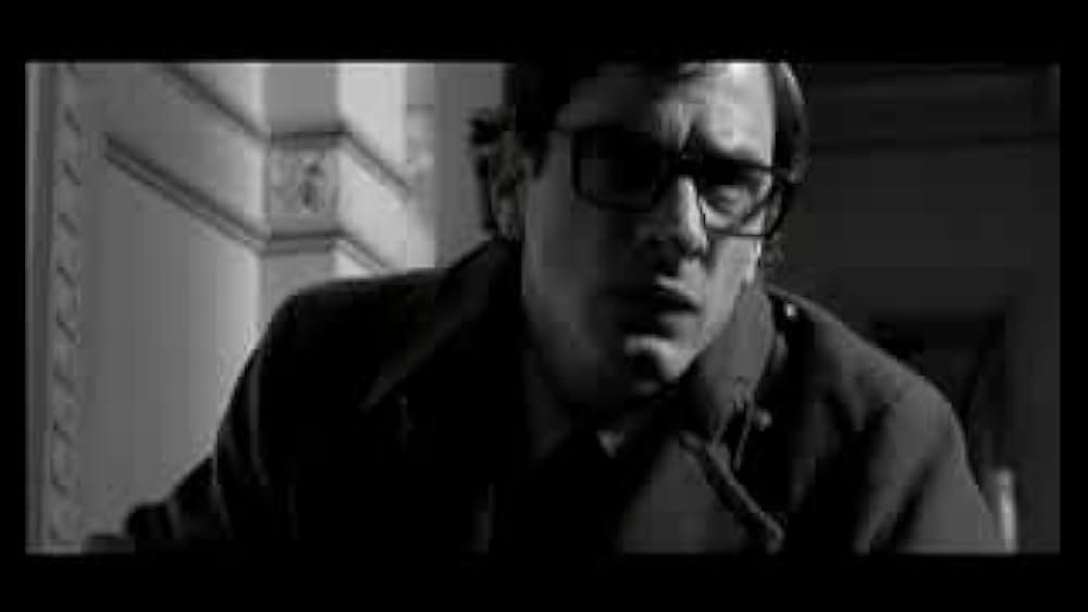 actor Alejandro Urdapilleta large photo