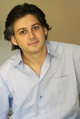 actor Louis Pepe large photo